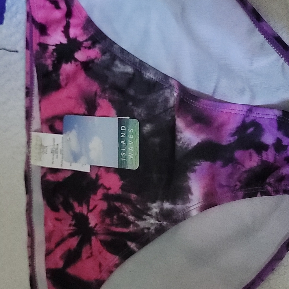 Beach ⛱/   FOR CLOSET CLOSING ONLY